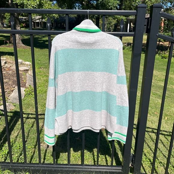 J Crew Striped Supersoft Yarn Turtleneck Sweater NWT - Picture 9 of 9